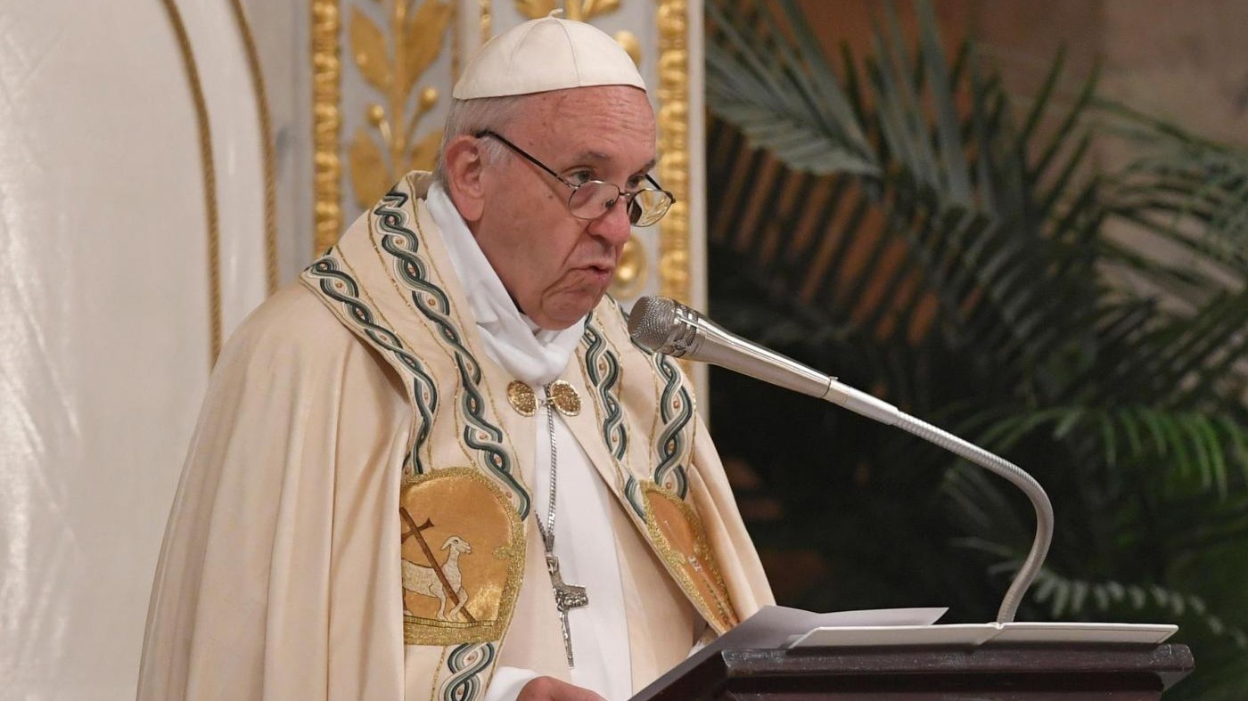 Dal Papa nessuna apertura sull’eutanasia: “Non è una scelta civile”
