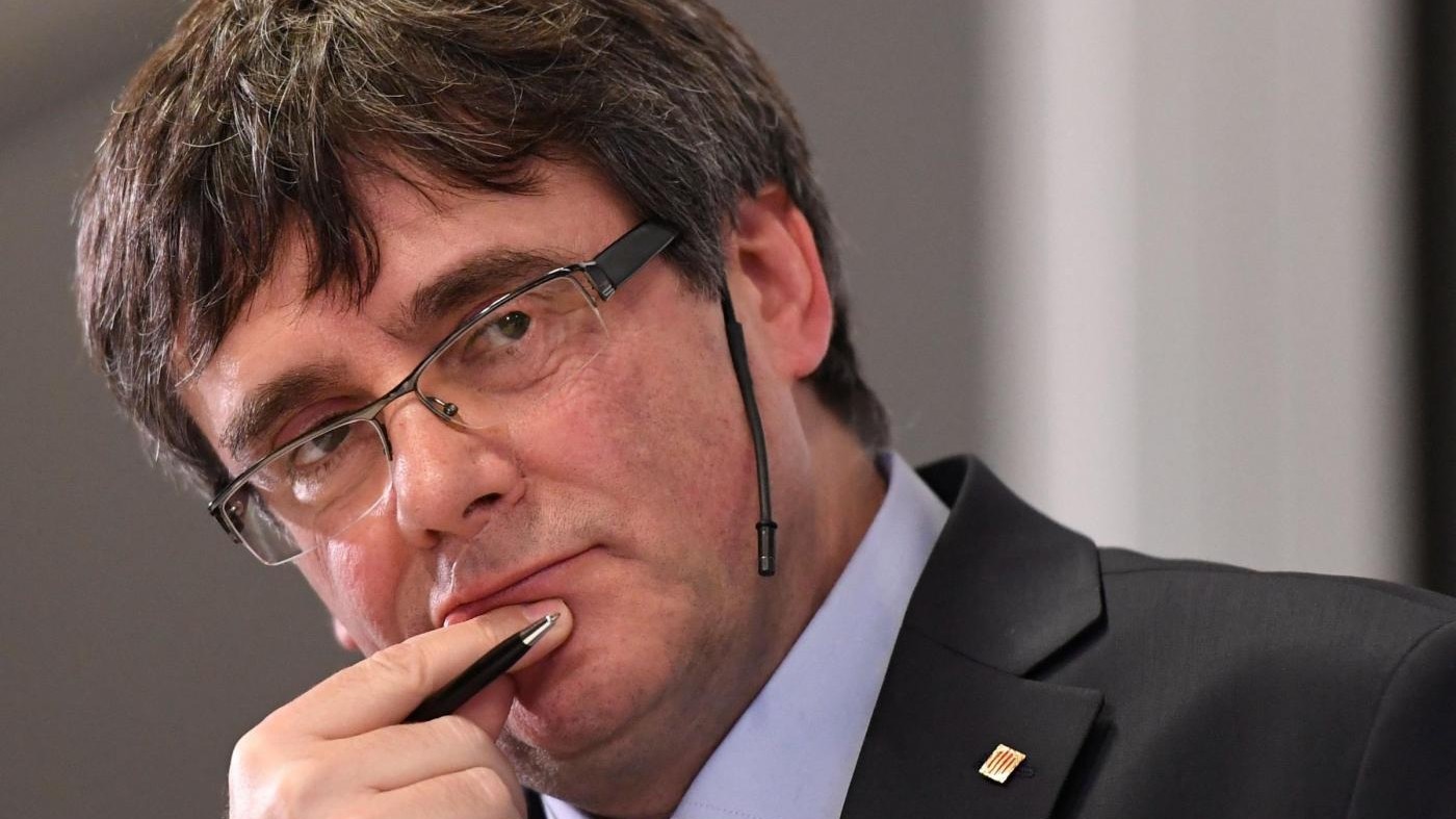 Catalogna, no della corte spagnola alla nomina ‘a distanza’ di Puigdemont come  presidente