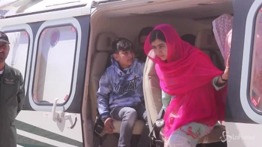 Malala nella sua città natale dopo 6 anni