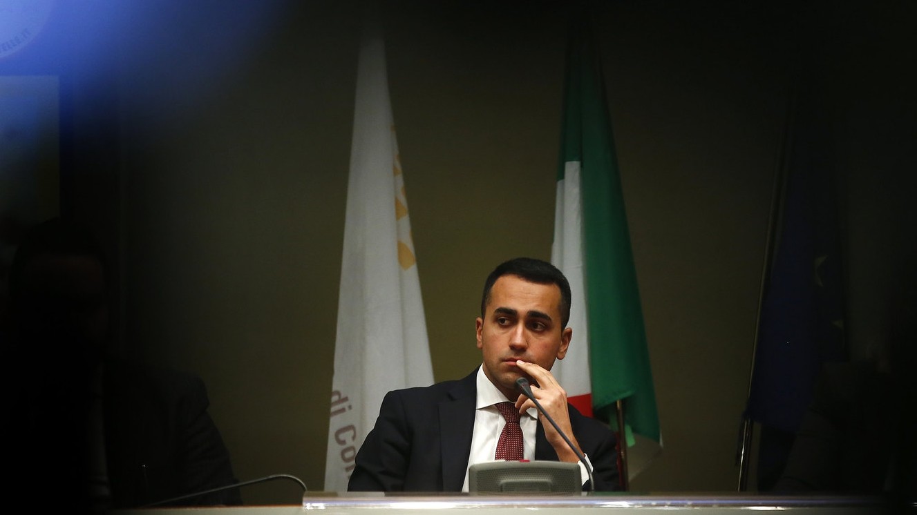 Di Maio: “Mai chiamate ong ‘taxi del mare'”. Saviano: “Bugiardo, chieda scusa”