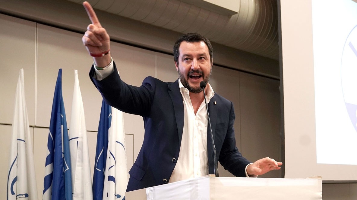 Macerata, Salvini: “Colpa di chi ha permesso immigrazione fuori controllo”