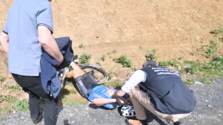 Dramma alla Parigi-Roubaix, muore ciclista di 23 anni