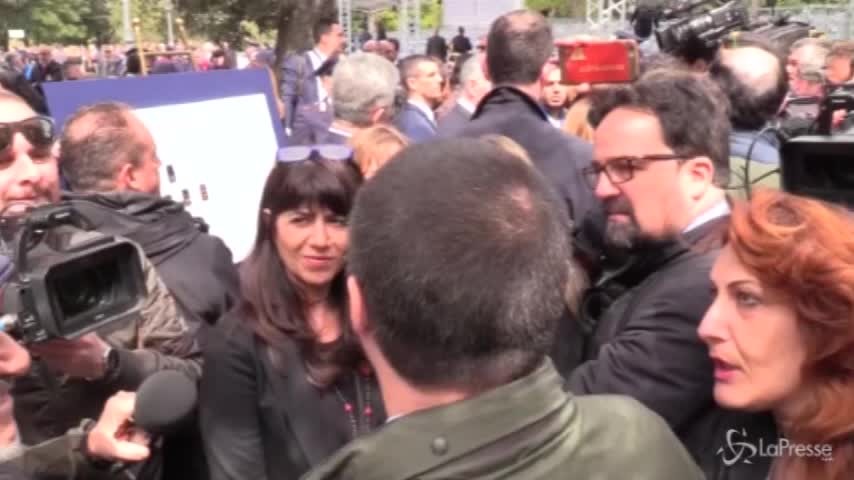 Salvini: “Se chiama Di Maio rispondo per buona educazione”