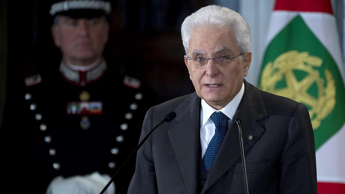 Mattarella agli ‘eroi’ civili: “Mancato senso comunità porta a violenza”