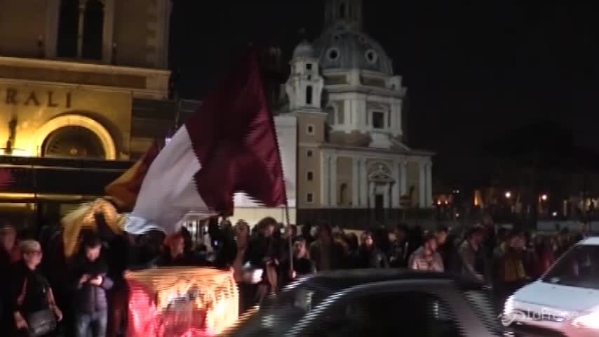 Champions, impresa contro il Barcellona, notte di festa a Roma