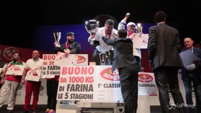 Campionato Mondiale della Pizza: Stefano Miozzo vince il premio speciale Parmigiano Reggiano