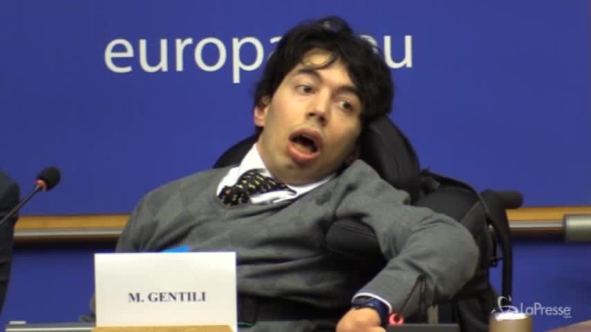 Europarlamento, l’emozionante appello di Marco Gentili
