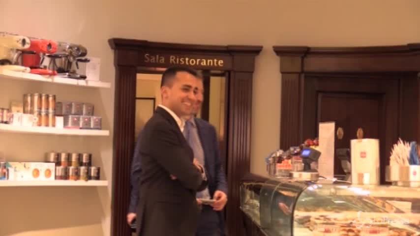 Di Maio al bar con Casaleggio