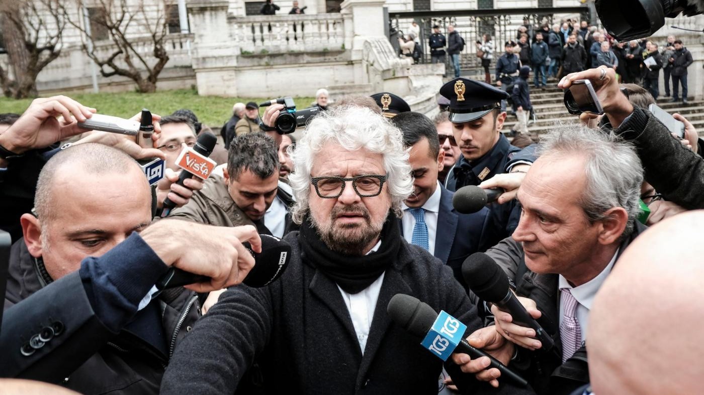 M5s, Grillo: “Berlusconi incarna la mancanza morale italiana”