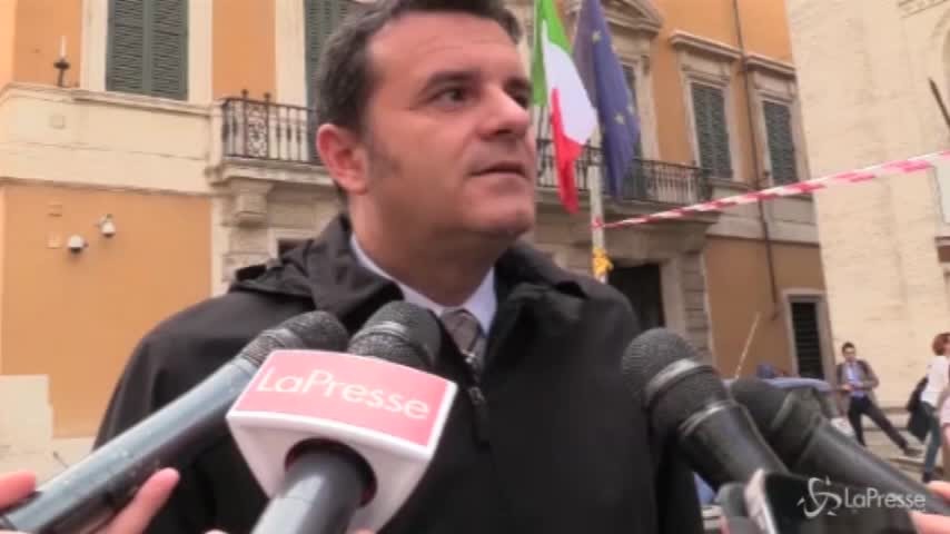 Lega, Centinaio: “I veti servono solo a far fallire le consultazioni”