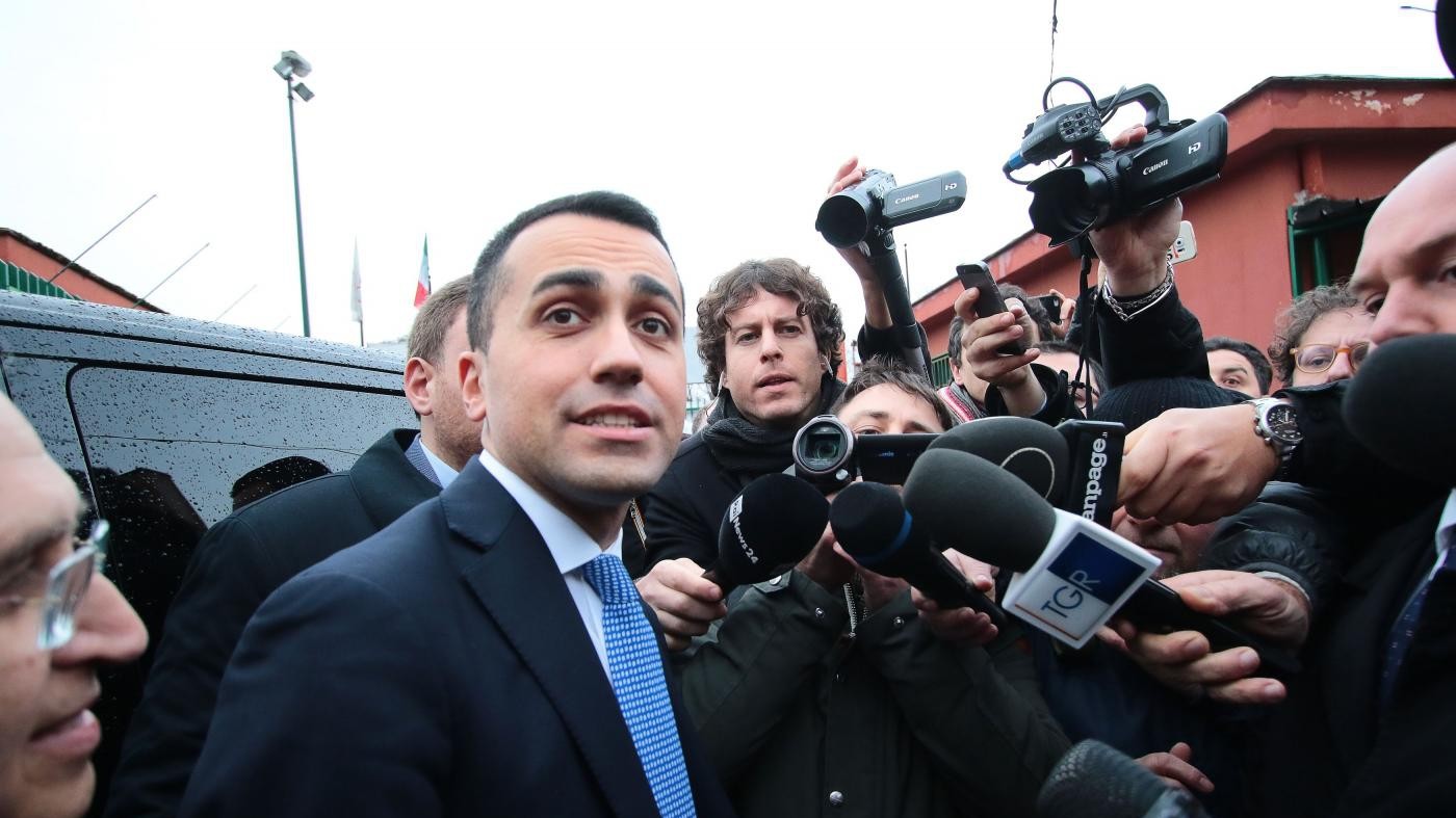 M5S, i nomi dei 10 non in regola. Di Maio: “Boomerang per altri partiti”