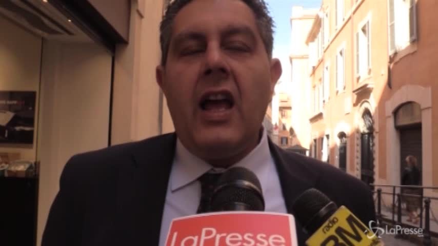 Toti: “Strampalato il veto del M5S su Forza Italia”
