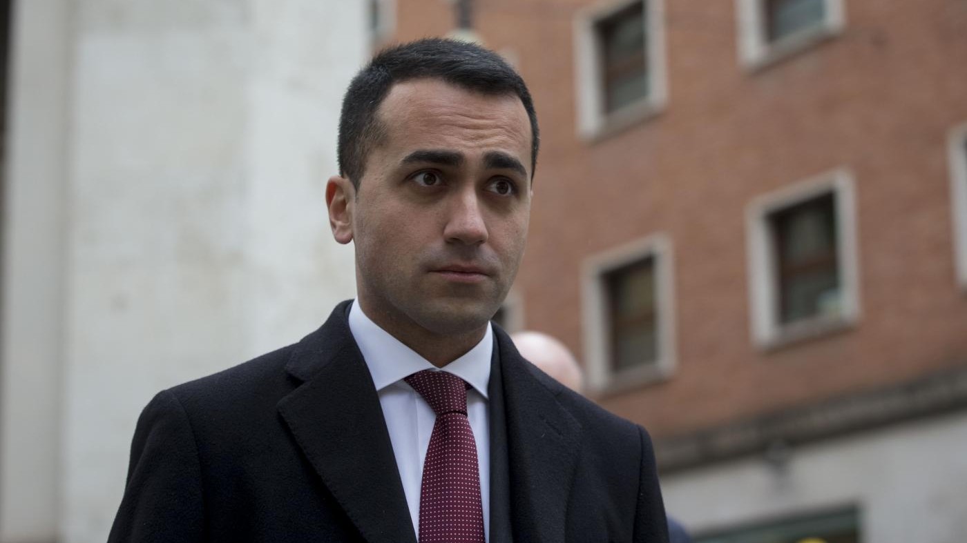 Landi e Azzerboni, altri due massoni nel M5s. “Sono espulsi e ci devono i danni”