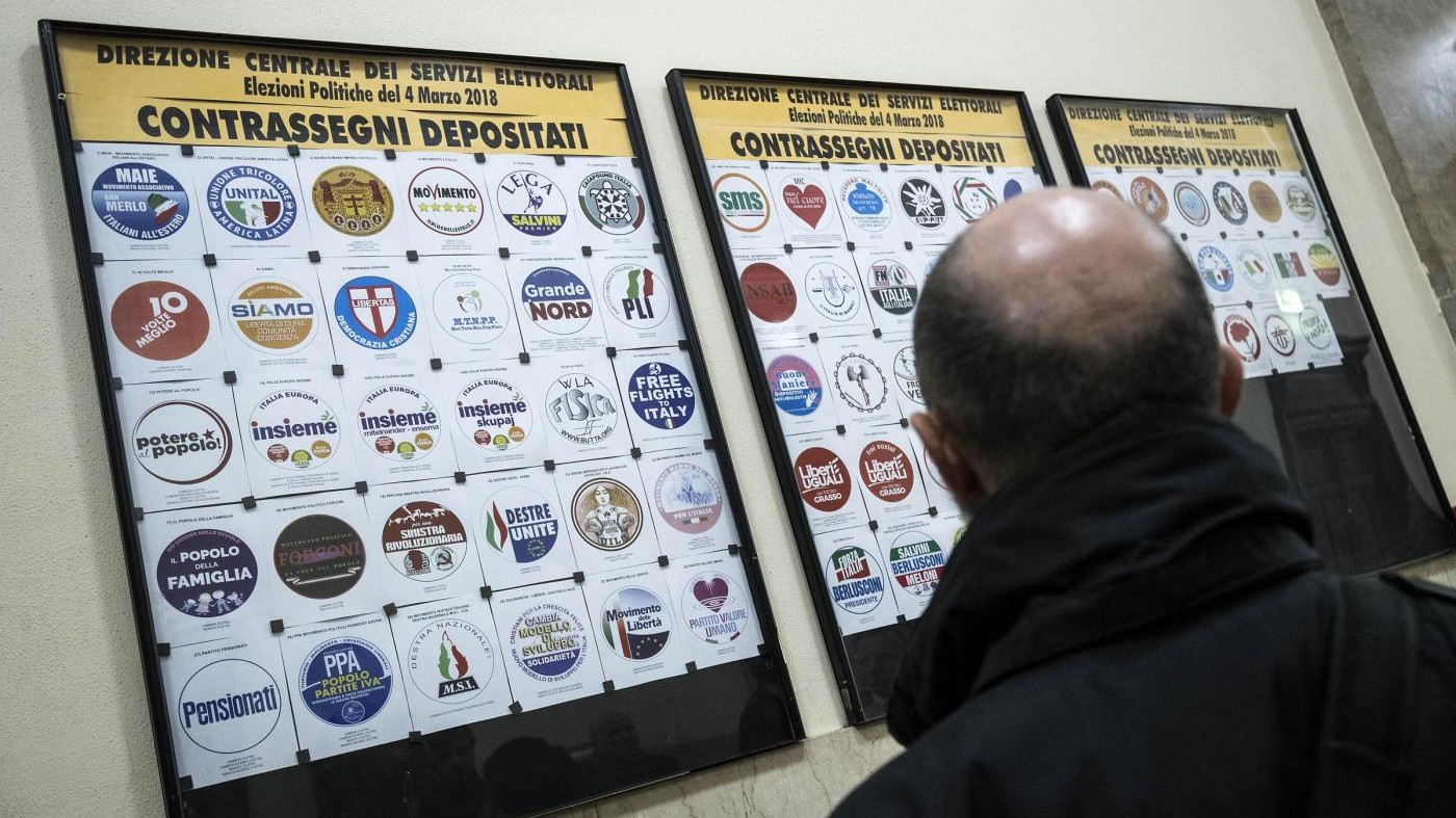 Elezioni, le ‘liste’ degli impresentabili: da destra a sinistra, fino ai M5s