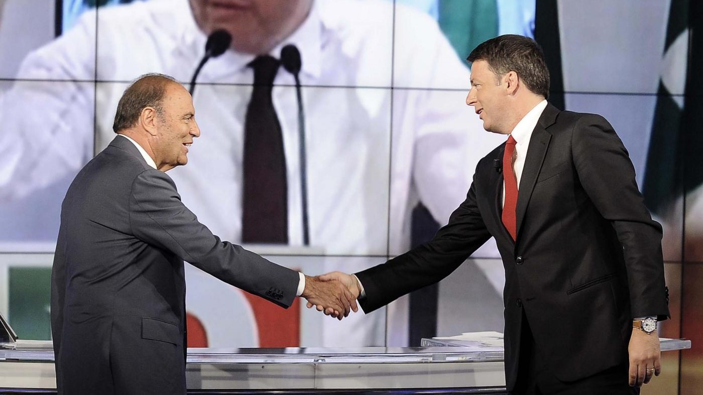 Salta confronto tv tra Renzi e Salvini. “Ho dei comizi in piazza da fare”. Il Pd: “Dà sempre buca”