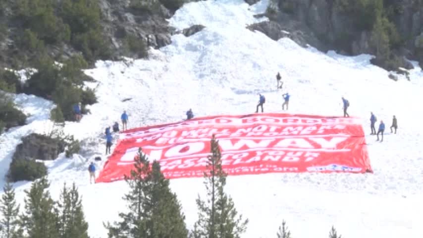 Bardonecchia, estremisti di destra al confine per fermare i migranti