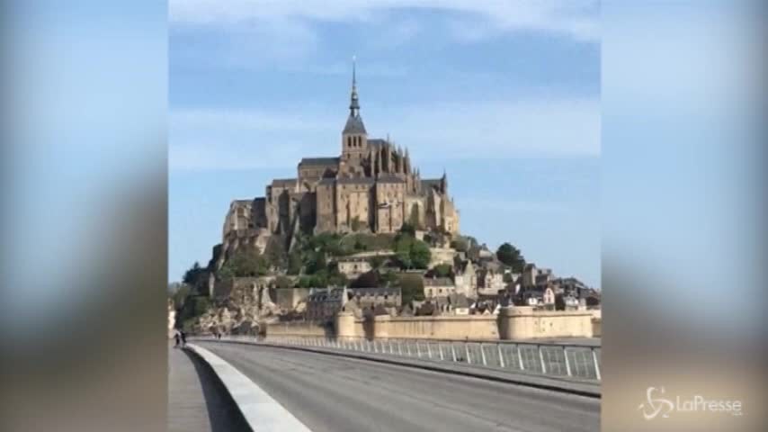 Francia, evacuato Mont-Saint-Michel: le ricerche del sospetto