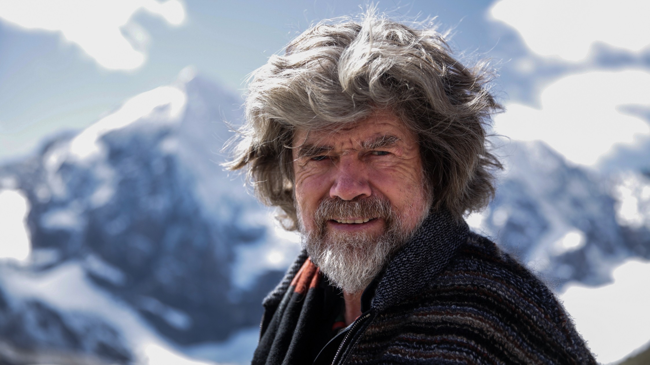 Su Discovery Channel è tempo di mostri, il più famoso scalatore al mondo a caccia di Yeti