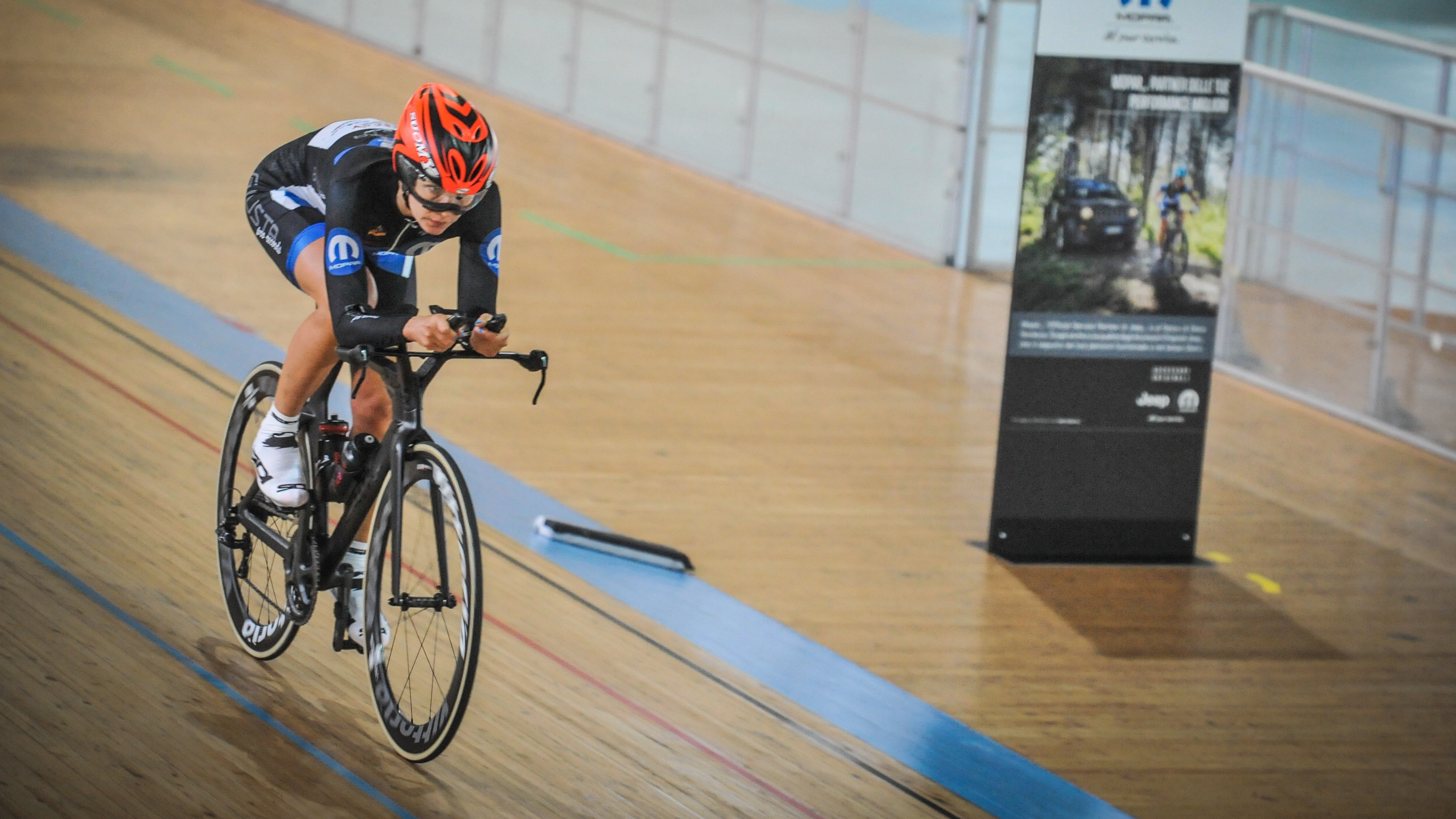 Ciclismo endurance, Elena Novikova vince l’Umca Record