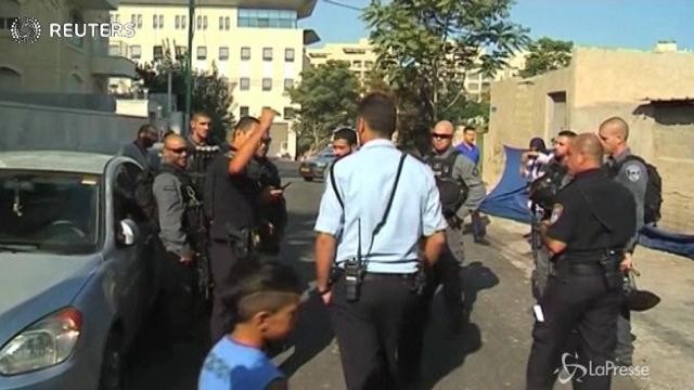 Gerusalemme, famiglia palestinese sfrattata dalla propria casa