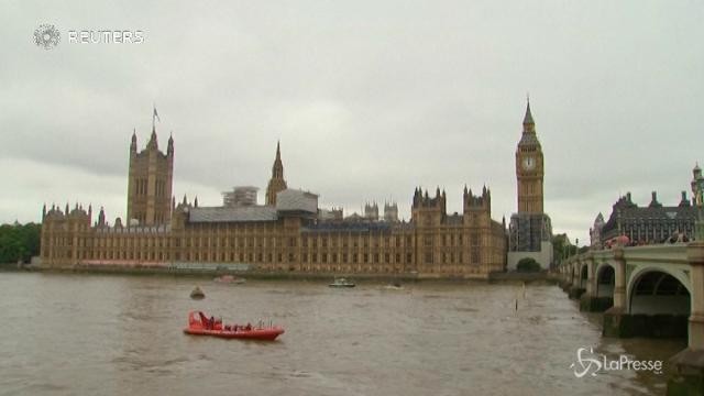 Arrestati 4 militari dell’esercito britannico