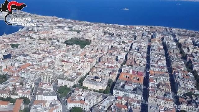 Migranti, 63 iracheni sbarcano nelle isole Eolie