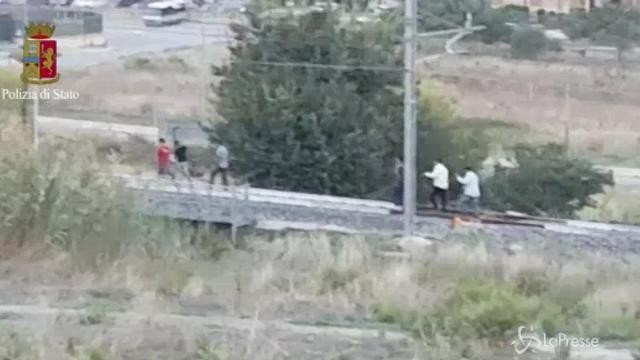 Ferrovie, una campagna per la sicurezza dei migranti