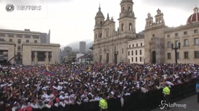 Colombia, Piazza Bolìvar si è riempita per salutare il Papa