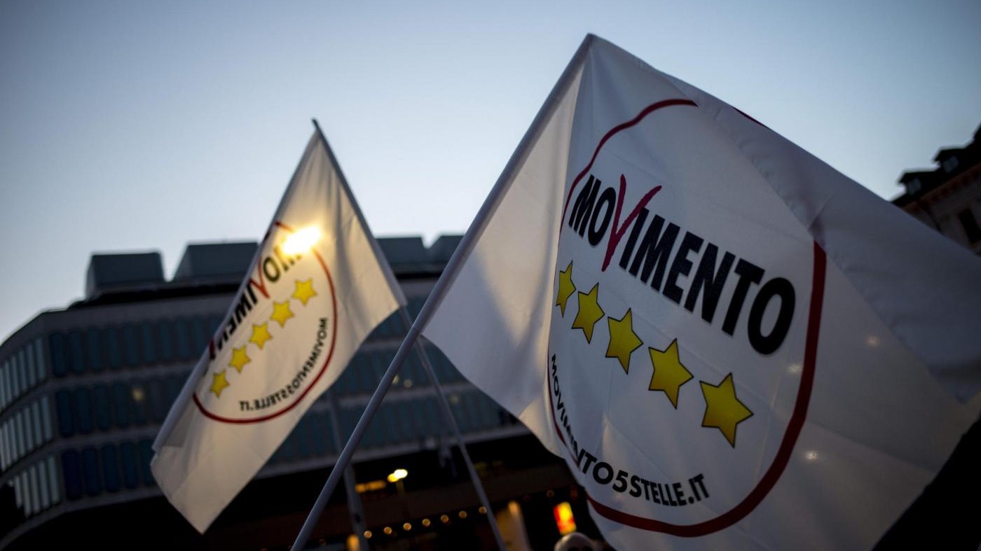 Primarie M5s, voto chiuso alle 12. Grillo: “Hacker sconfitti”