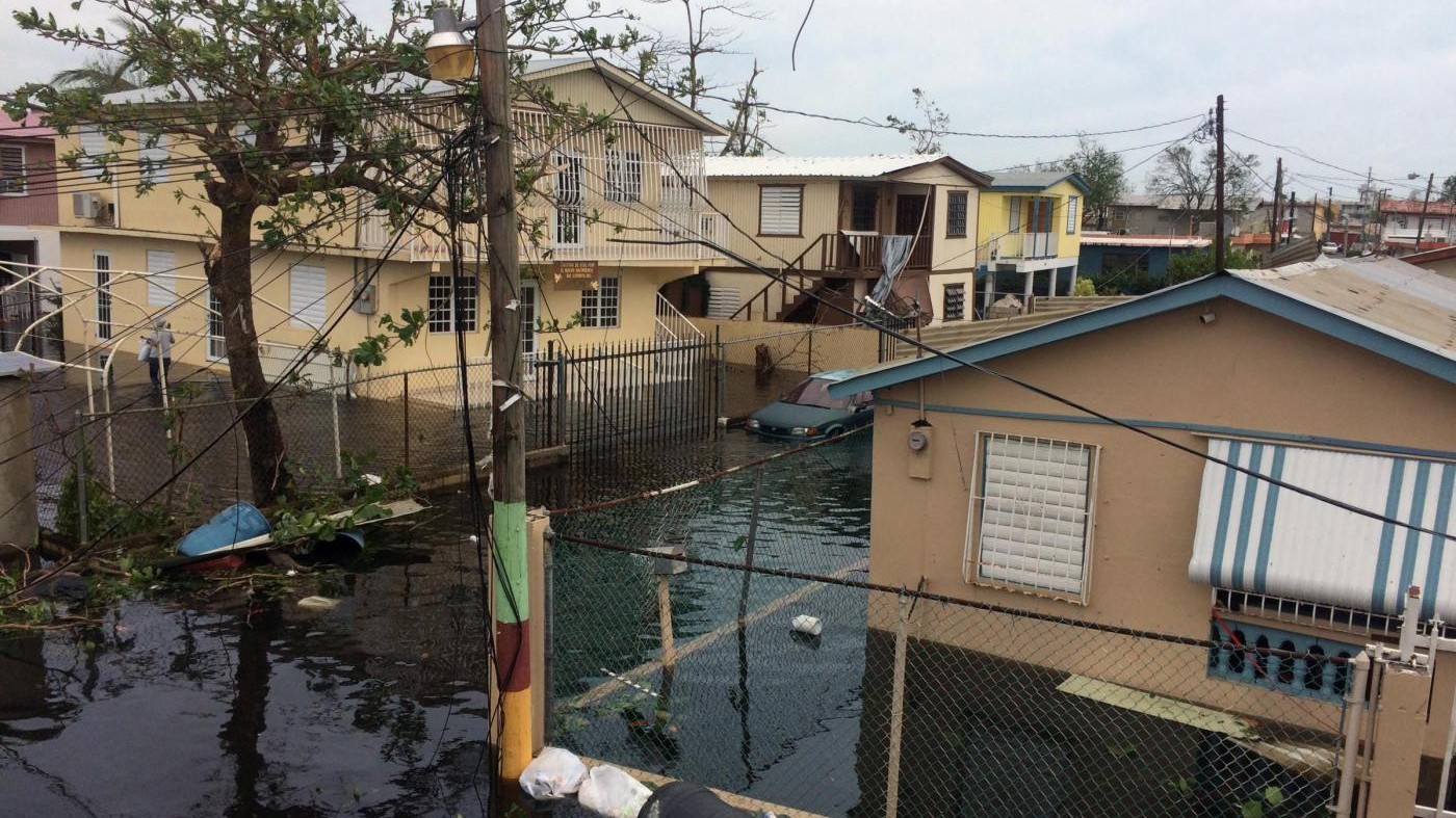 Uragano Maria, diga a rischio crollo: villaggi evacuati a Porto Rico