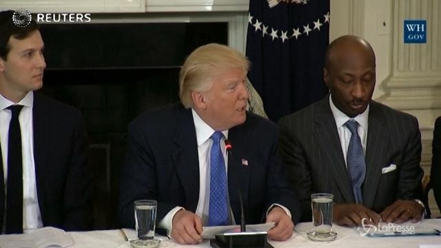 L’uragano Irma, Trump: “Sono preoccupato ma siamo preparati”