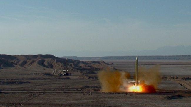L’Iran sfida Trump: lanciato un nuovo missile balistico a lungo raggio