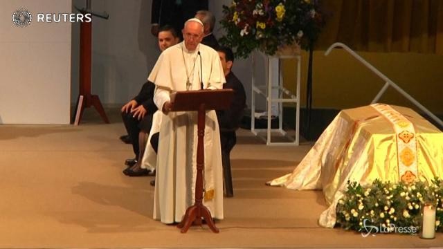 Il Papa in Colombia condanna la corruzione nella Chiesa