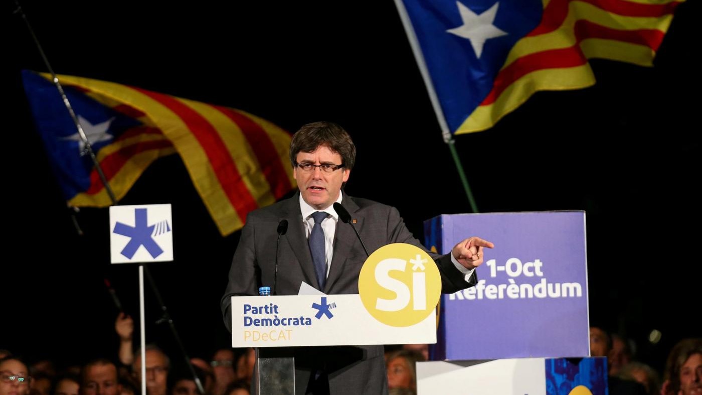 Catalogna, Puigdemont: “Violenza non è mai stata né sarà un’opzione”