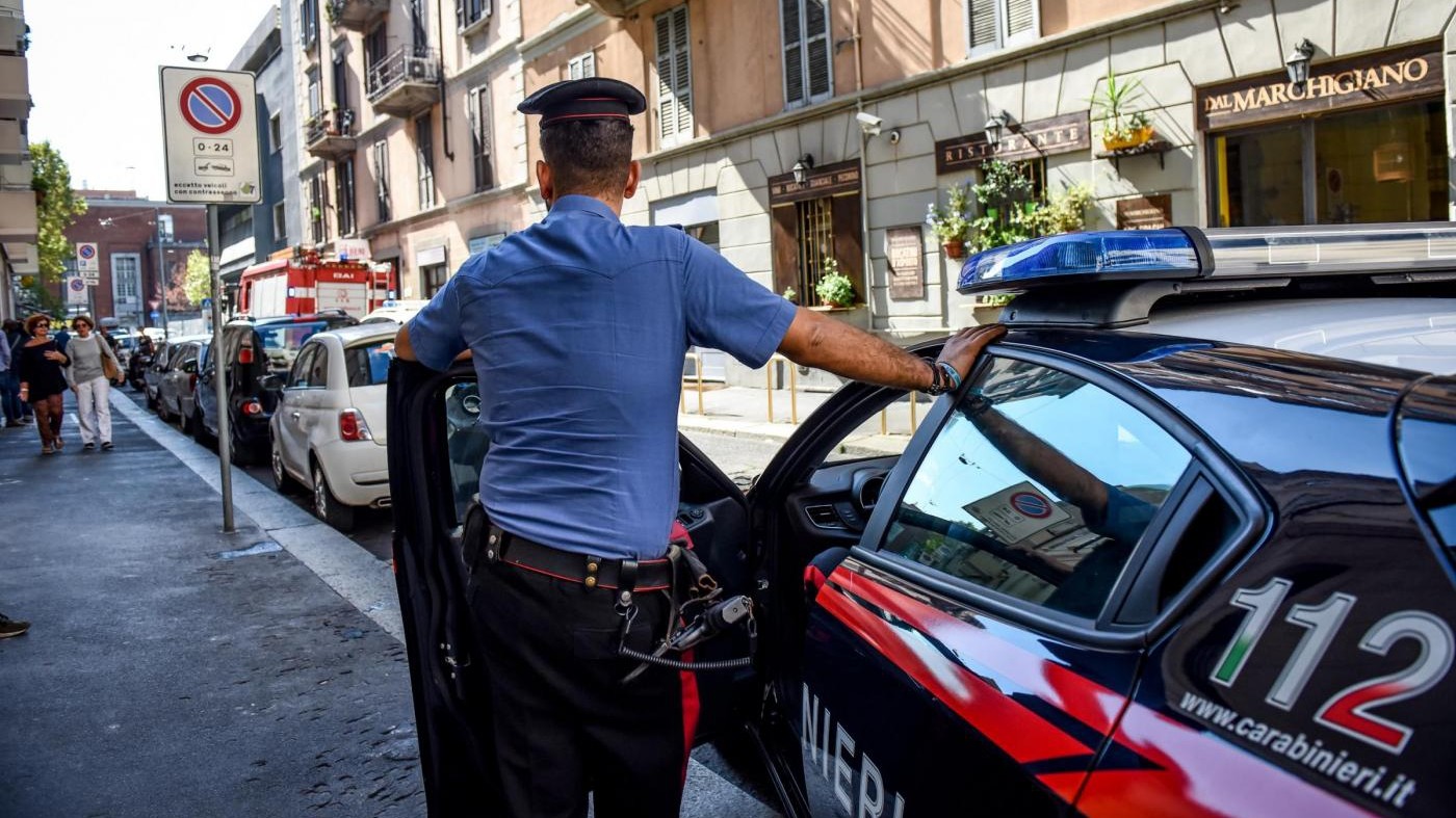 Arezzo, uccide il marito col mattarello e poi tenta il suicidio