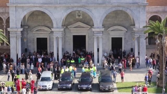I funerali della famiglia Ramacciotti a Livorno