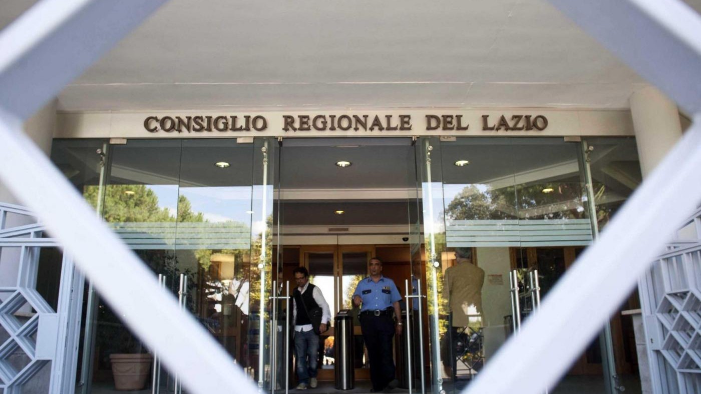 Roma, inchiesta spese Regione: a processo 16 ex consiglieri Pd