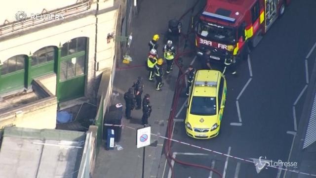 Attentato metro Londra, identificato un sospetto