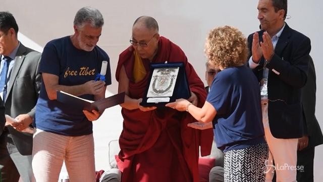 Dalai Lama al teatro Antico di Taormina
