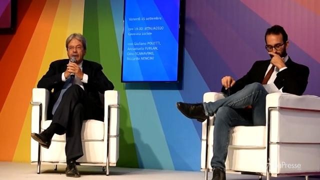Gentiloni: “Inaccettabile screditare le istituzioni”