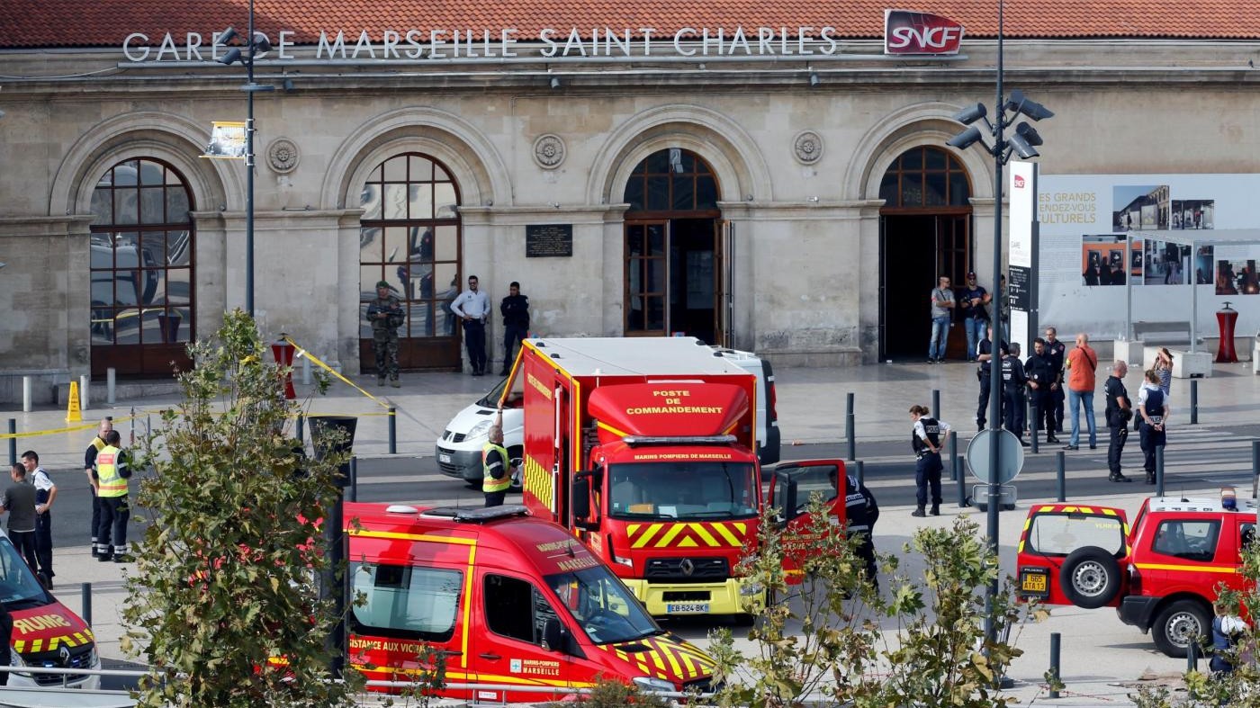 Francia, accoltella passanti: due morti, killer ucciso da polizia