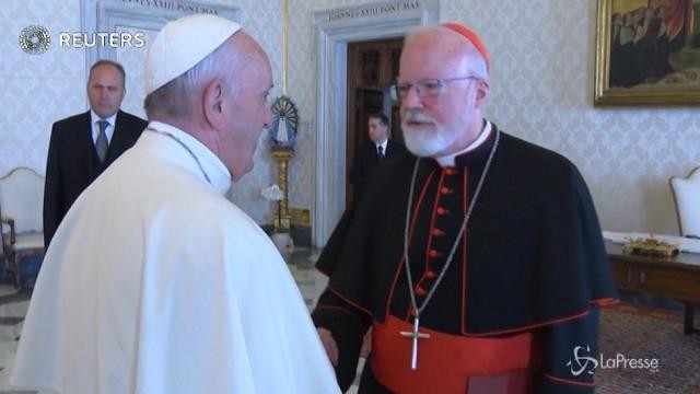 Papa Francesco: “Mai la grazia per chi ha abusato di minori”