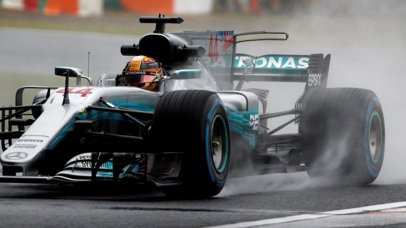 Gp Giappone, Hamilton miglior tempo nel Q1. Fuori Stroll e Grosjean