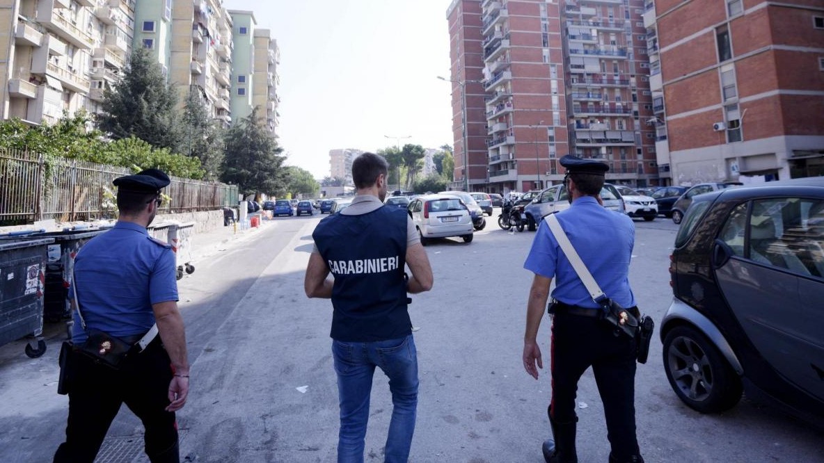 Napoli, 61enne uccisa a coltellate e sorella ferita: nipote in caserma