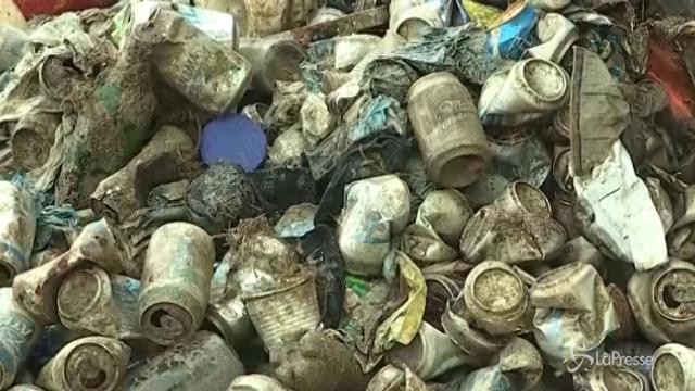 Panama, dalle acque del parco naturale spuntano migliaia di rifiuti