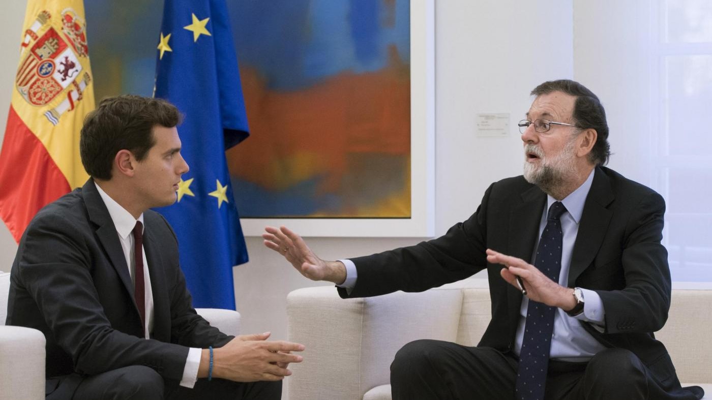 Catalogna, il giorno della verità: Puigdemont in Parlamento per l’indipendenza
