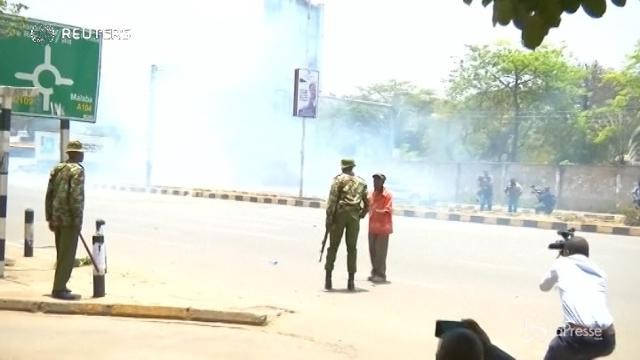 Kenya, proteste e scontri con la polizia