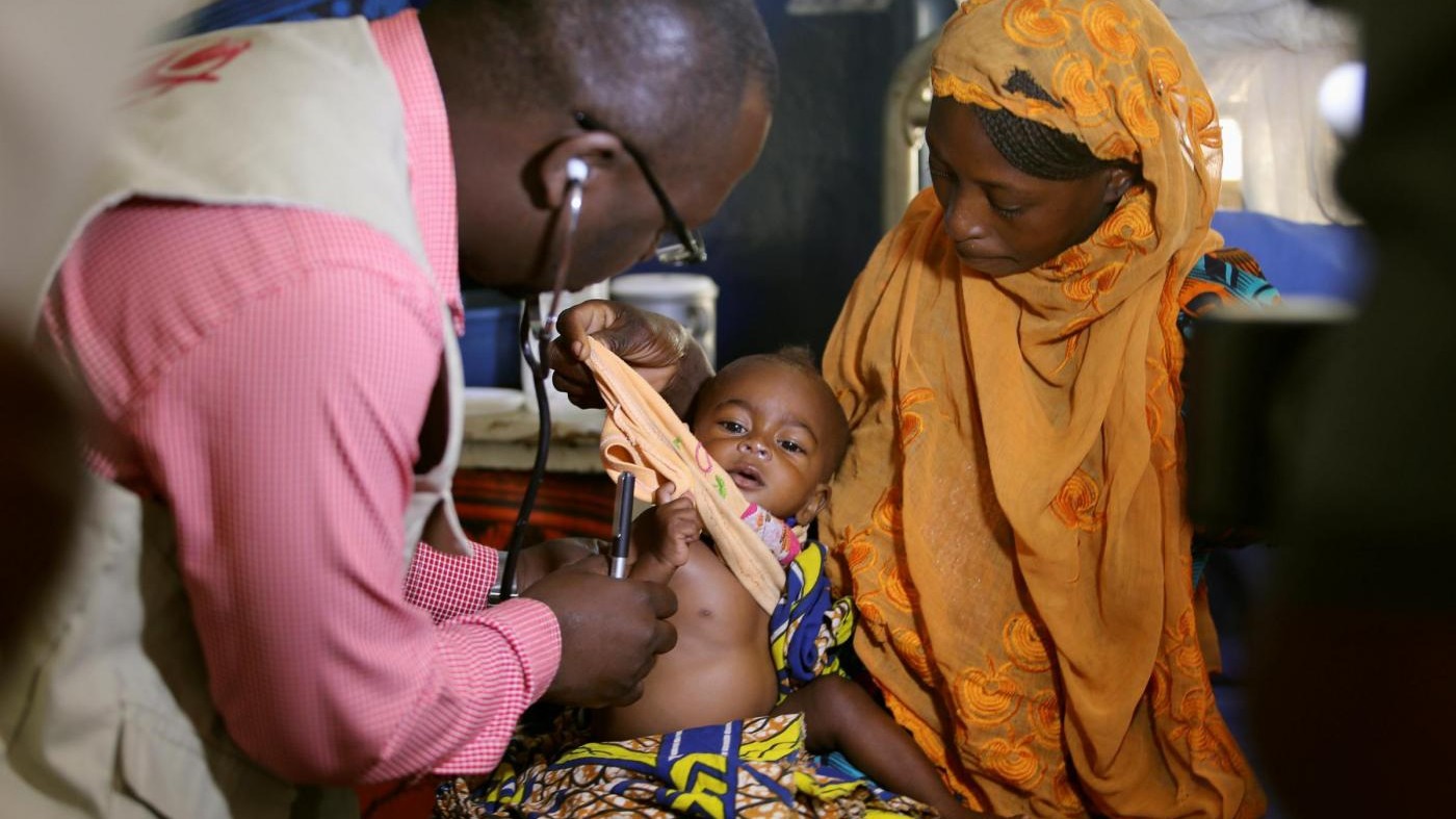 Allarme Save The Children: Fame uccide 3 milioni di bimbi all’anno