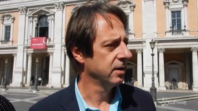 VIDEO Luca Bergamo: “Raggi non si autosospende”