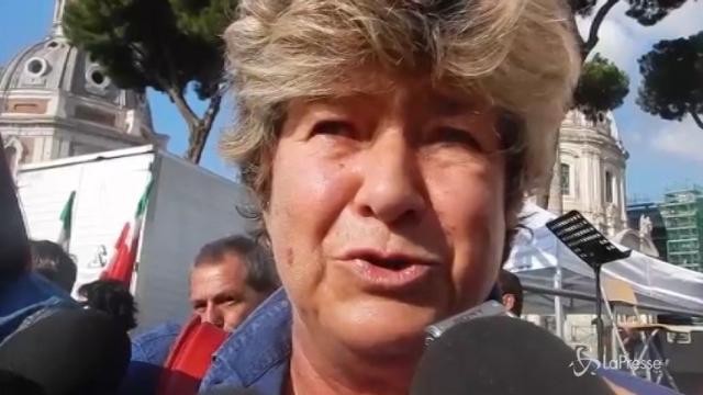 Camusso: “Di Maio analfabeta della Costituzione”